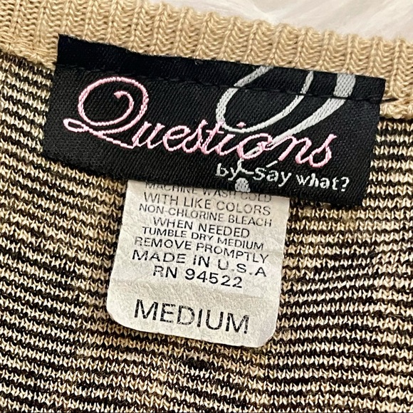 Questions By Say What? Button Up Knit Cardigan size M - Picture 7 of 8